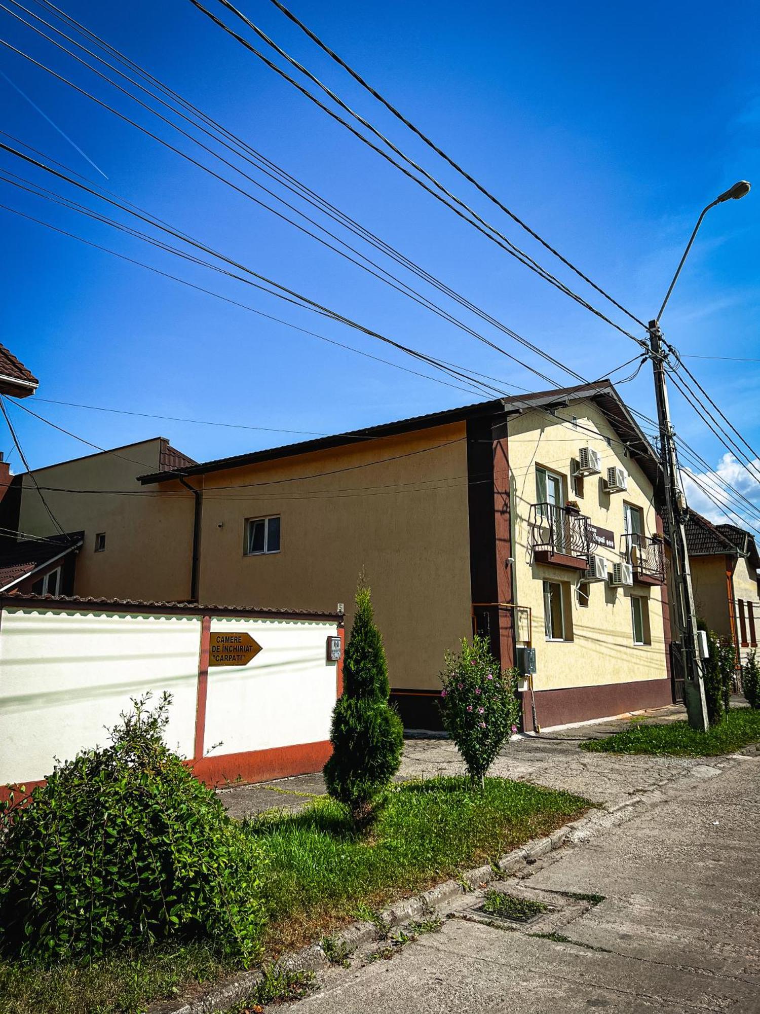 Pensiune Carpati Hunedoara Exterior foto