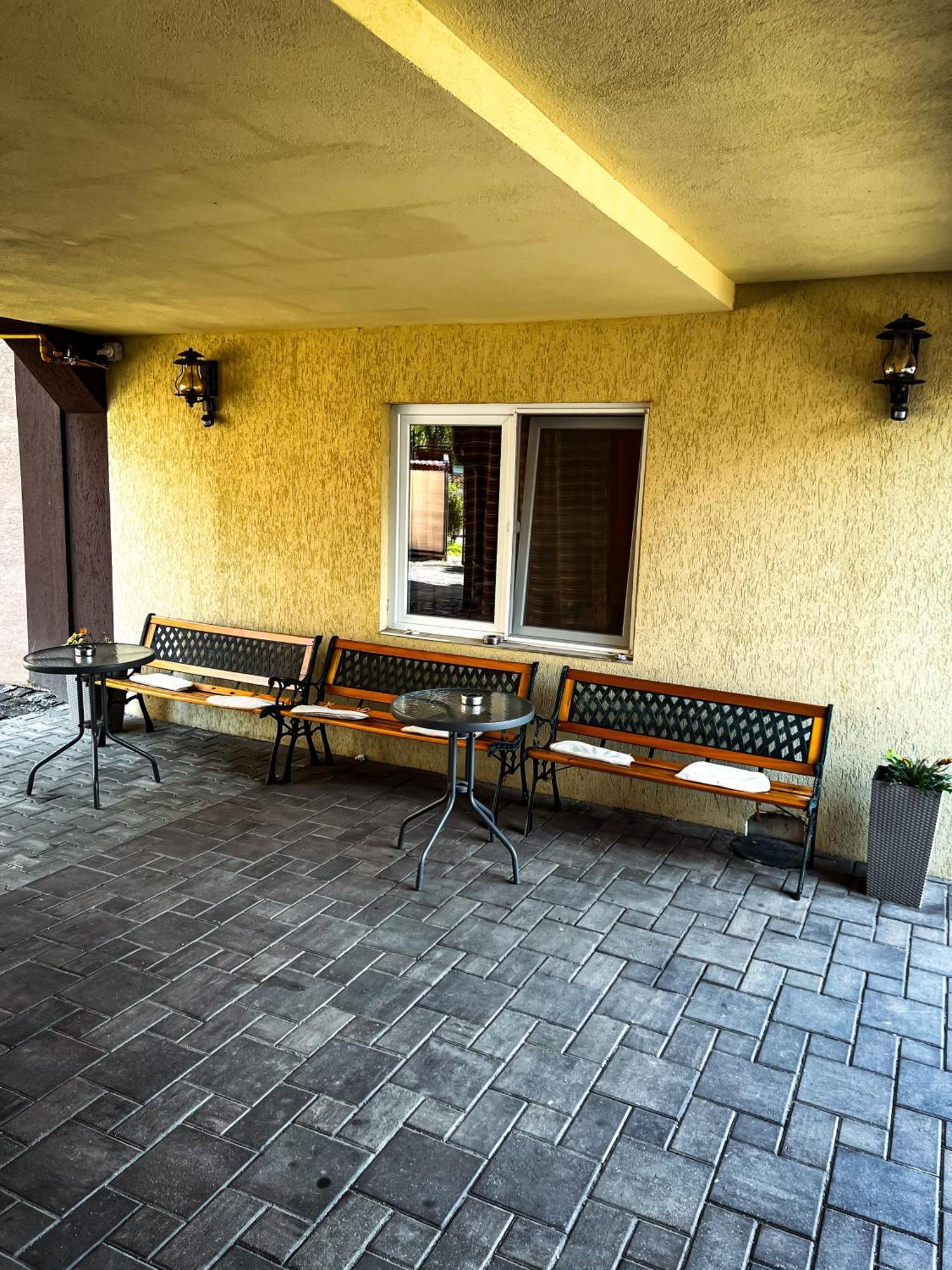 Pensiune Carpati Hunedoara Exterior foto