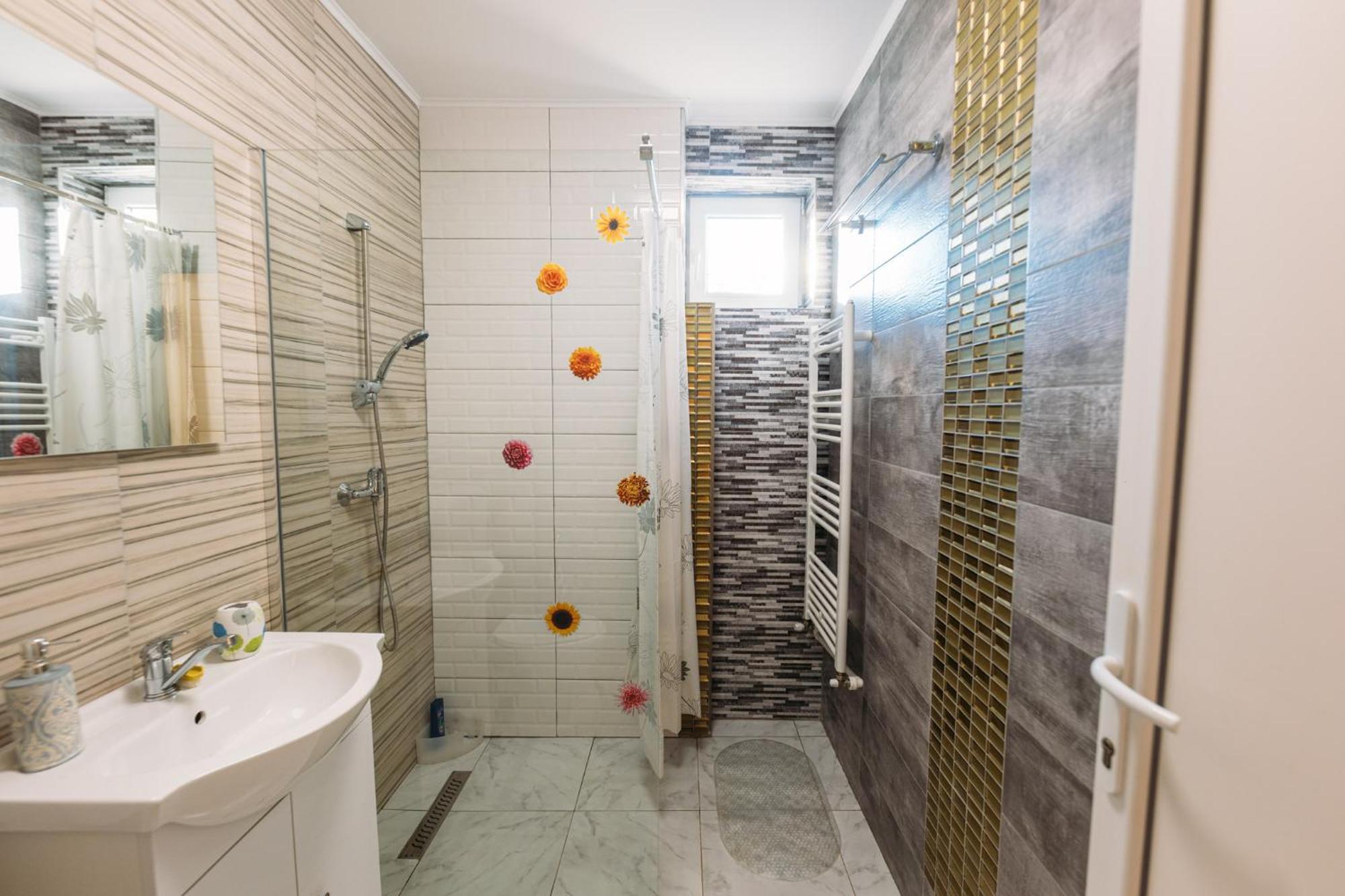 Pensiune Carpati Hunedoara Exterior foto